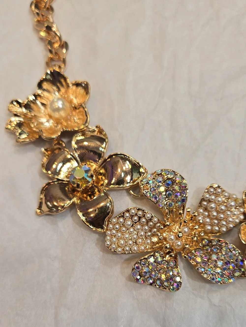 NWOT - Aratta - Statement Necklace/Fashion